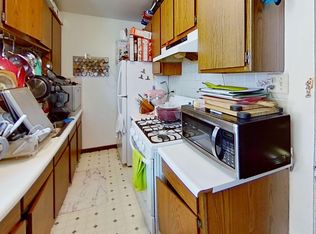 1311 W Addison St #1, Chicago, IL 60657