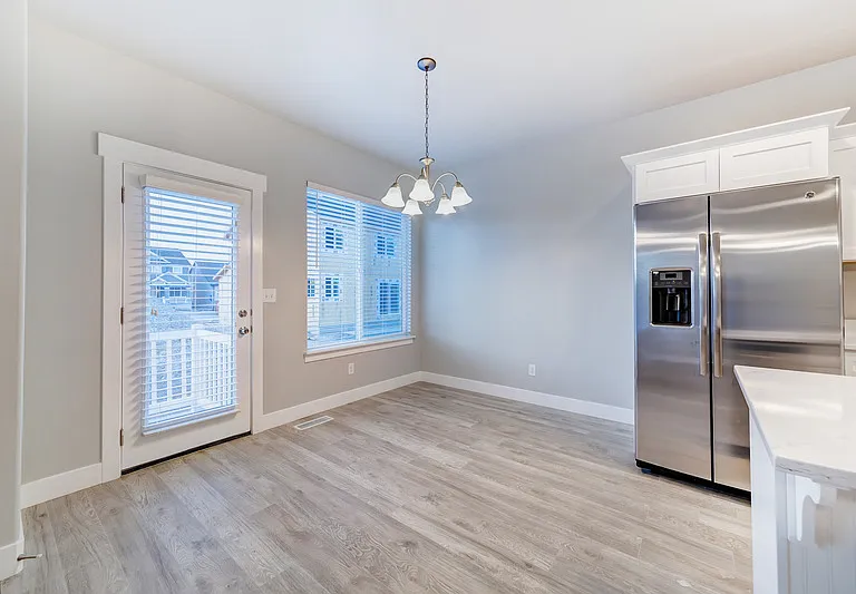 4888 W Pillar Dr — Photo 7