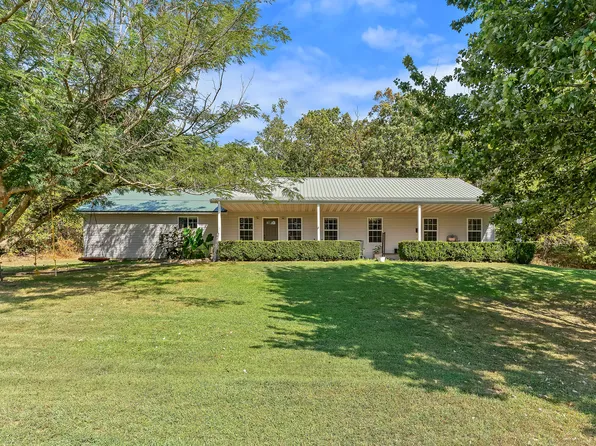 1092 Blackjack School Road, Marionville, MO 65705