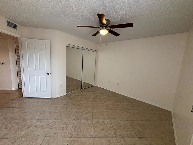 7866 Trent Dr — Photo 9