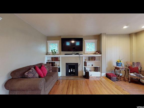 5th image of 174 E Commonwealth Ave