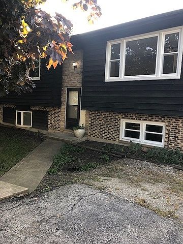 1st image of 314 W Clarendon Dr