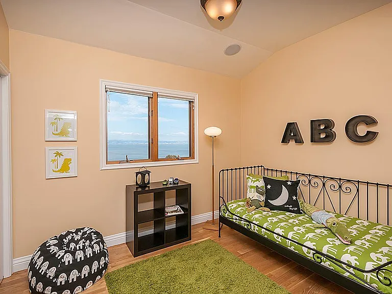 2 San Diego Ct — Photo 22
