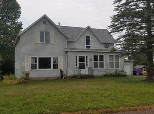 704 W Saint Paul St, Merrill, WI 54452
