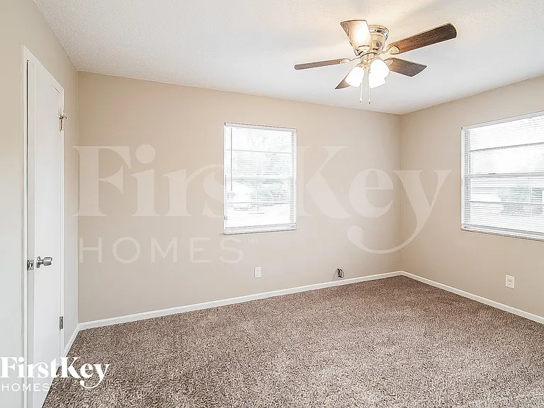 1572 Sonoma Ct — Photo 12