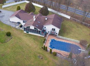 1 Rita Ln, Lagrangeville, NY 12540