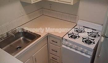 4th image of 675 Riverview Dr APT A3