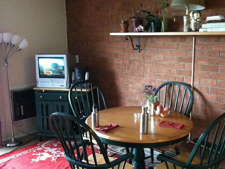 1800 Jpa #410 — Photo 3