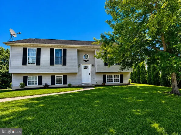 163 Grand Dr, Taneytown, MD 21787