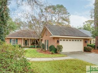 5 Laurel Oak Ct, Savannah, GA 31405