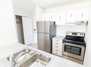 Chinook Place, Calgary, AB T2V 0H4