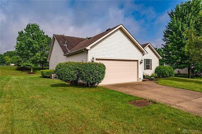 1st image of 2431 Trotter Ct