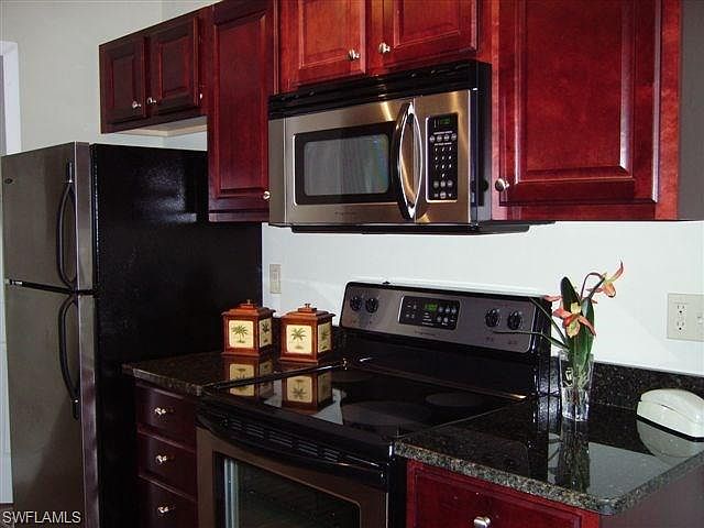 1st image of 420 Quail Forest Blvd APT 618