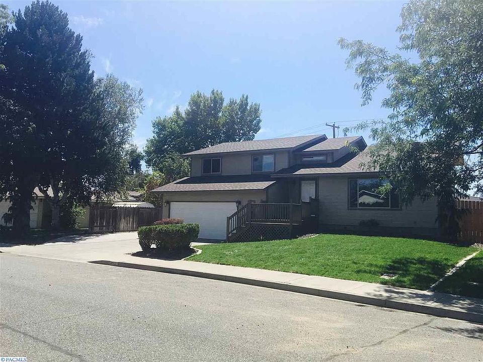1st image of 8901 W Deschutes Dr