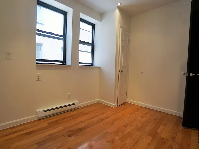 204 W 108th St #8 — Photo 4