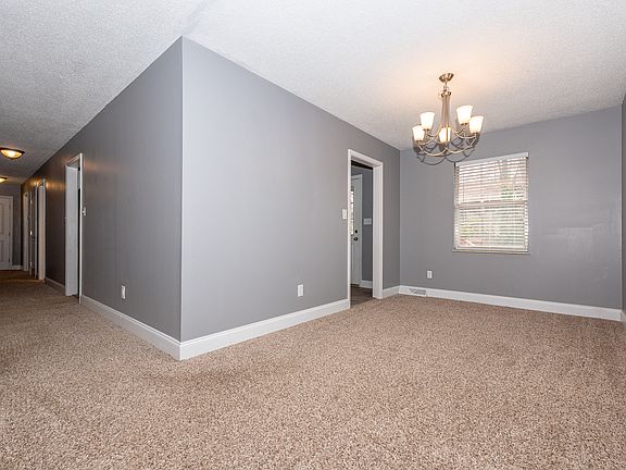 5th image of 1624 Lisa Dr
