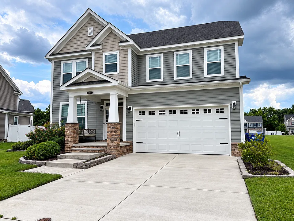 108 Sandalwood Ln
