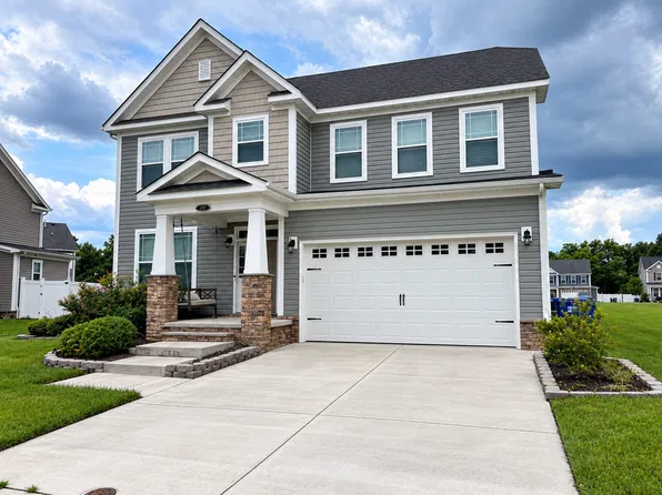 108 Sandalwood Ln, Suffolk, VA 23434