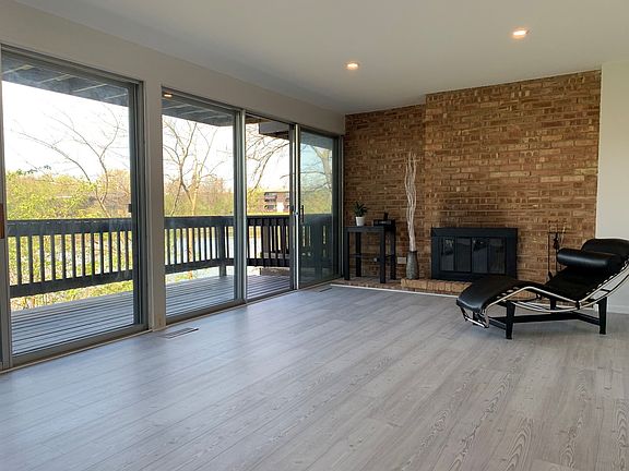 3rd image of 5510 E Lake Dr #98-B