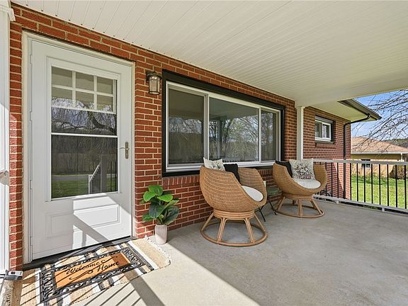 5th image of 499 Harpers Ferry Rd