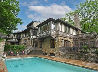 1 Beechcrest Ln, Cincinnati, OH 45206