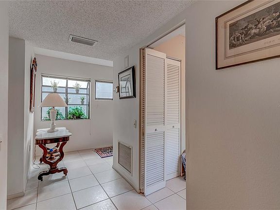 2nd image of 210 Woodland Dr #210