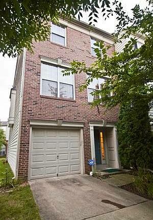 2nd image of 1111 Cypress Tree Pl