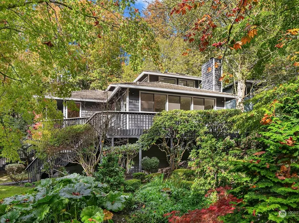 348 NW 113th Place, Seattle, WA 98177