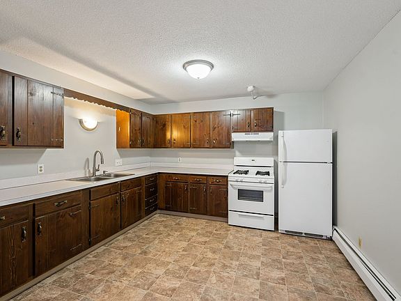 2nd image of 18 Lee Road 81