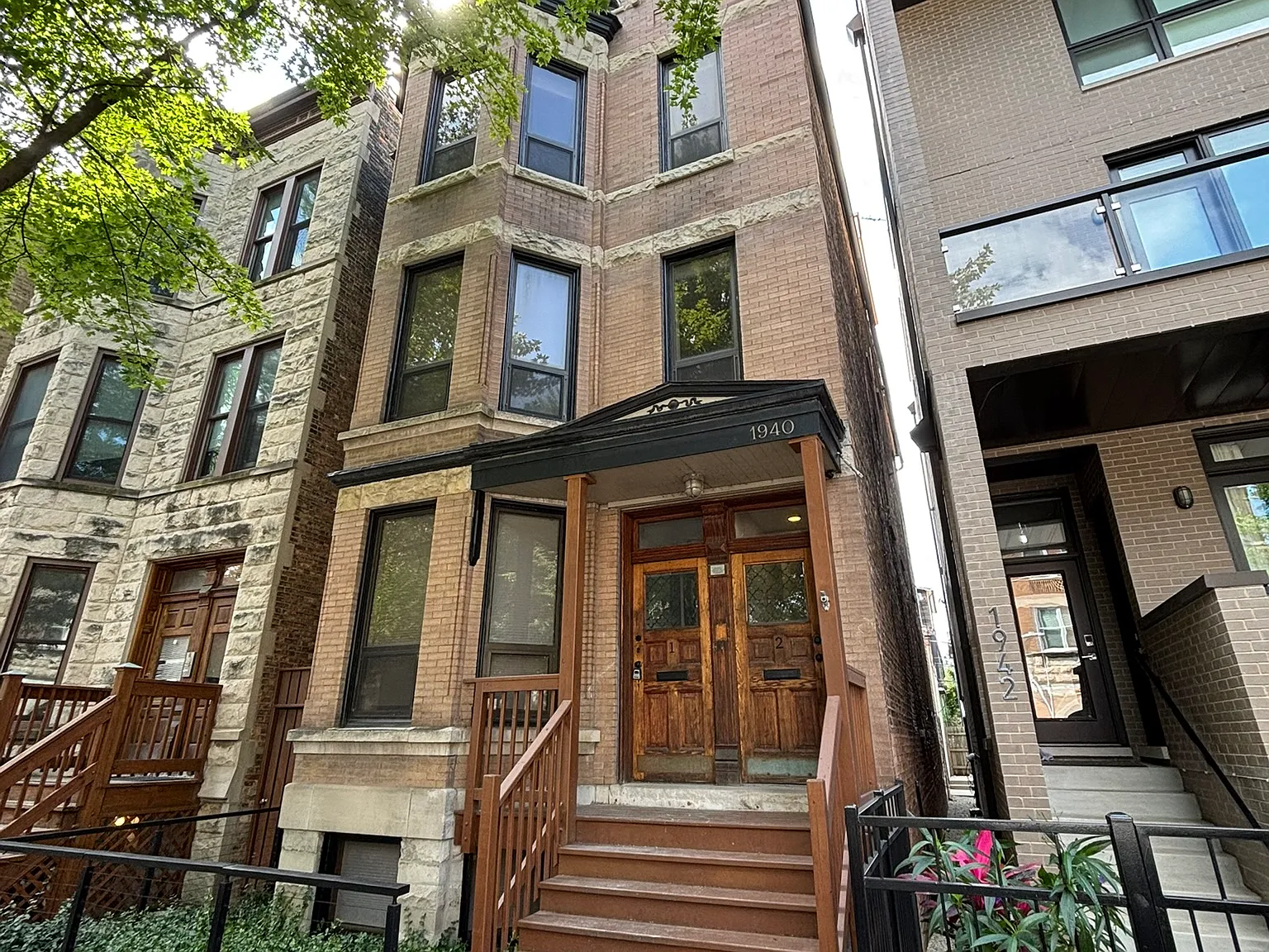 3 bed, 2000 sqft, $6,000 — Photo 1