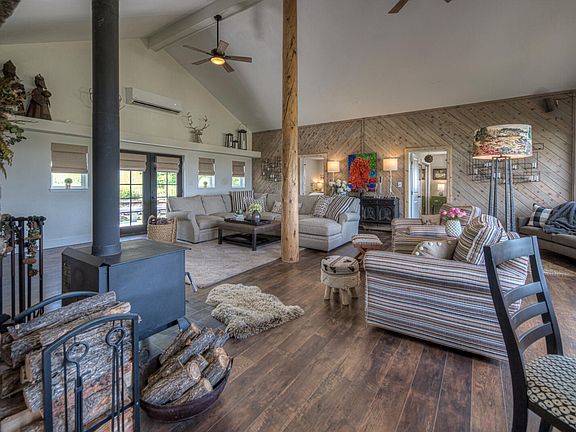5th image of 702 County Road 358