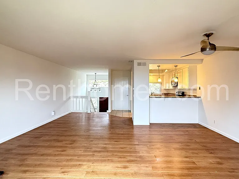 3745C Balboa Ter — Photo 10