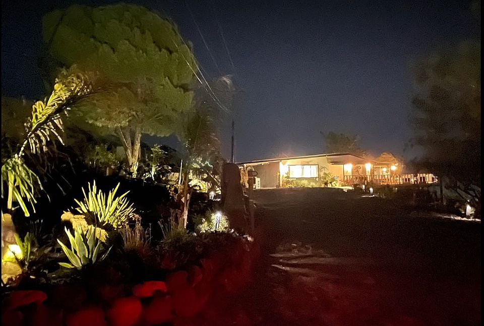 1st image of 300 Grace Ln