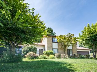 12124 Velvet Hill Dr, Owings Mills, MD 21117