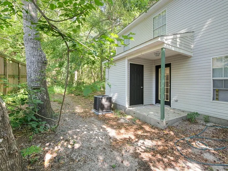506 McKeithen St #1 — Photo 29