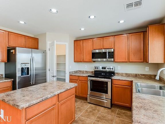 2nd image of 1828 W Desert Mountain Dr