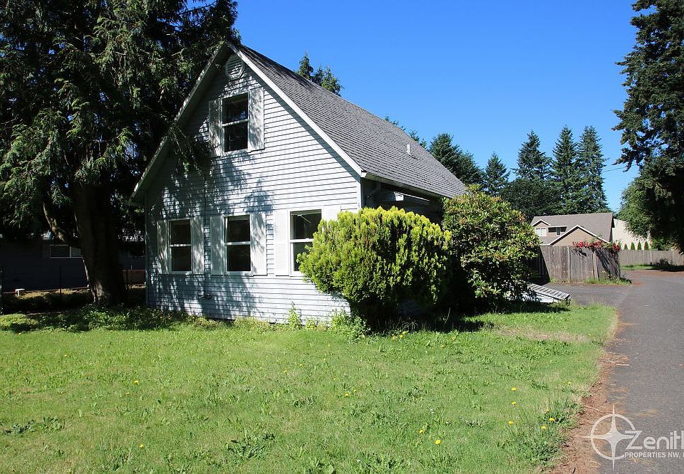 1st image of 4404 NE 62nd Ave