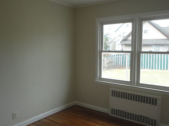 4th image of 116 McKee Street