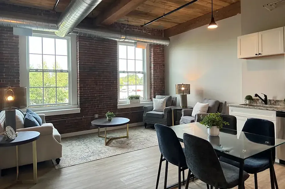 Hanger Mill Lofts — Photo 3