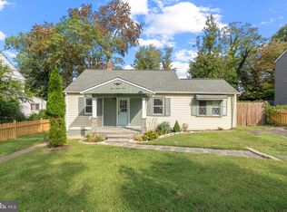 121 N Huron Dr, Oxon Hill, MD