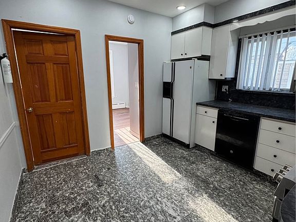 3rd image of 6617 75th St #1