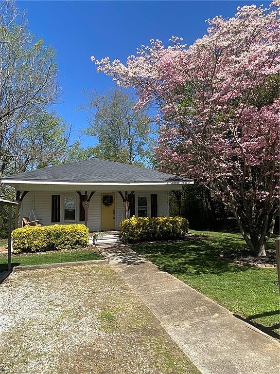 515 Butler St, Pilot Mtn, NC 27041 Zillow