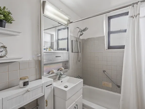 99-45 60th Avenue image 13 of 18