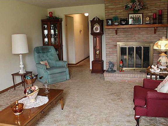 3rd image of 177 Tranquility Ct #177