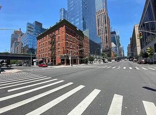 317 10th Ave #LOFT8, New York, NY 10001