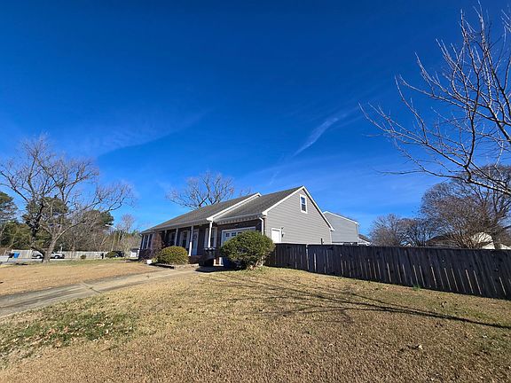 3rd image of 1108 Derken Ct