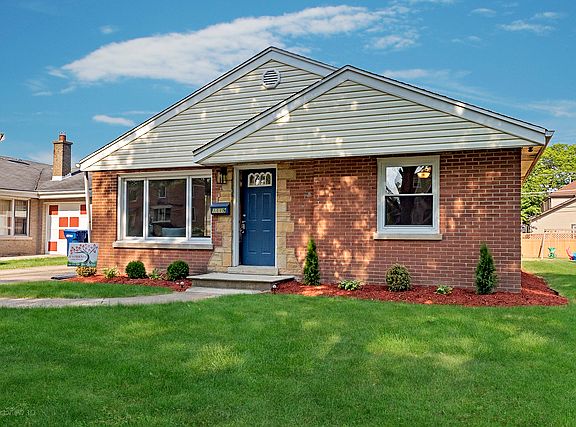 2nd image of 1119 Blanchan Ave