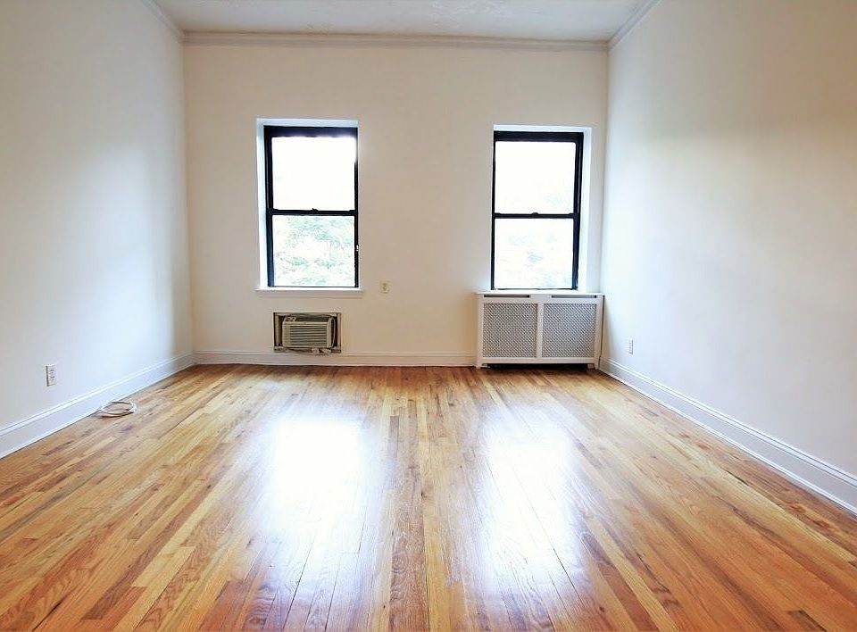 1st image of 307 W 76th St #B3