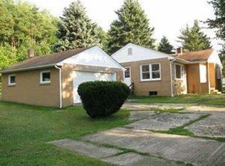 113 Leech Rd, Greenville, PA 16125