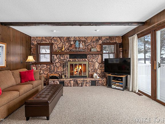 5th image of 7944 W Pine Grove Beach Dr